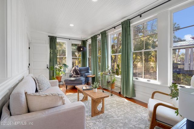 290 ST. GEORGE Street, St. Augustine, FL 32084