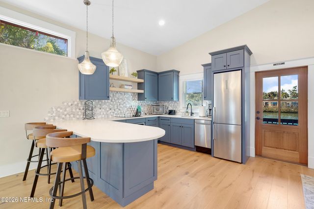 290 ST. GEORGE Street, St. Augustine, FL 32084