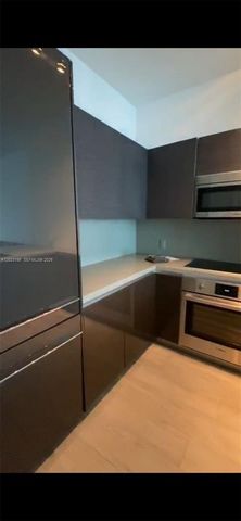 1080 Brickell Ave 2405, Miami, FL 33131
