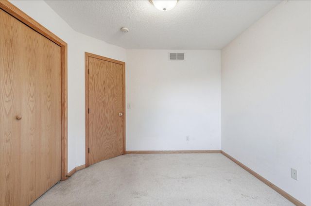 11350 53rd Street NE, Albertville, MN 55301