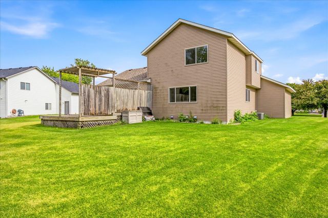 11350 53rd Street NE, Albertville, MN 55301