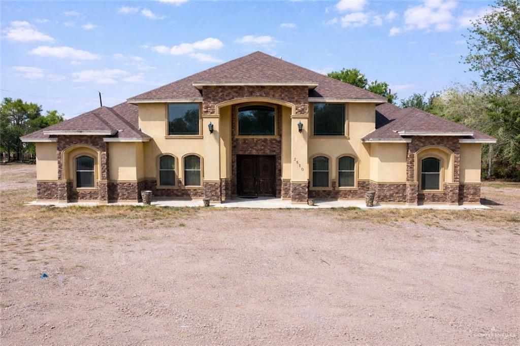 1510 Cipriano's Road, Rio Grande City, TX 78582