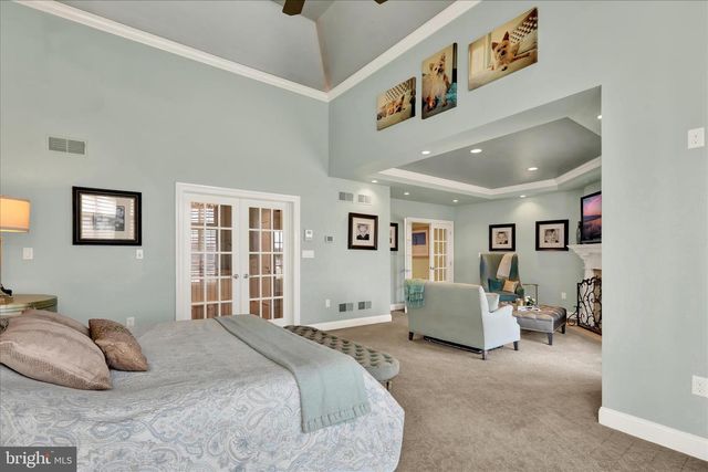1000 BLUESTONE DR, Lititz, PA 17543