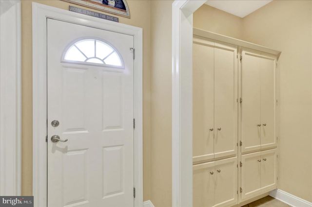 1000 BLUESTONE DR, Lititz, PA 17543