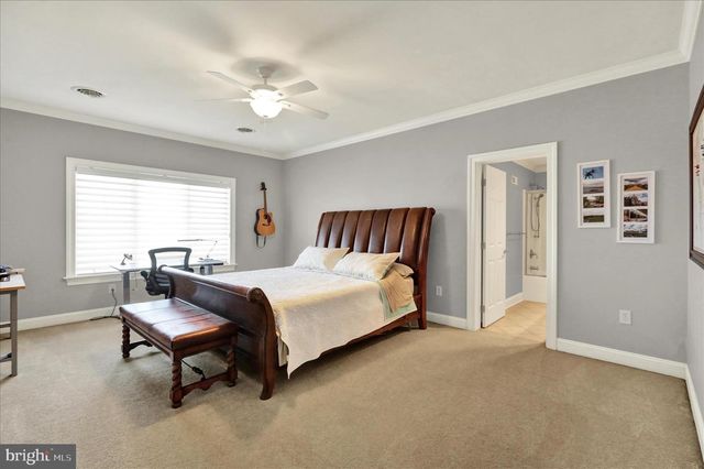 1000 BLUESTONE DR, Lititz, PA 17543