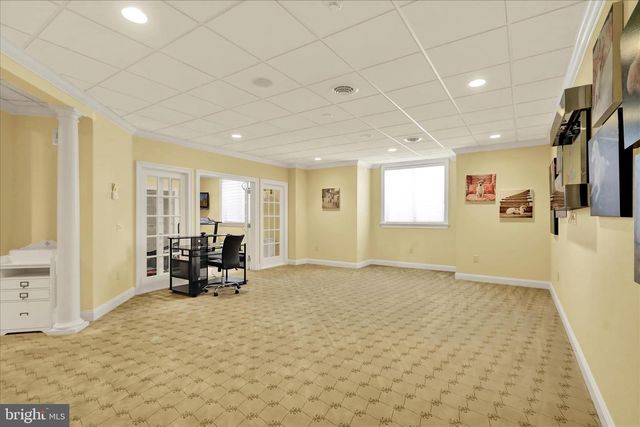 1000 BLUESTONE DR, Lititz, PA 17543