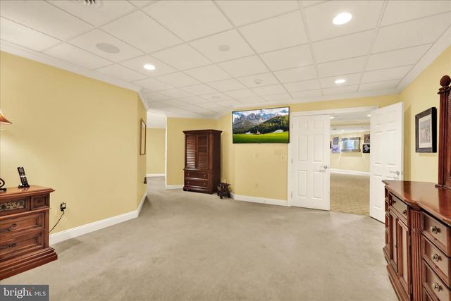 1000 BLUESTONE DR, Lititz, PA 17543