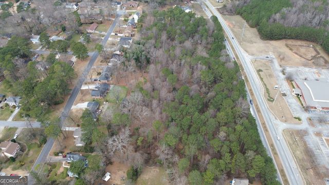 2424 Rockbridge Road, Stone Mountain, GA 30087