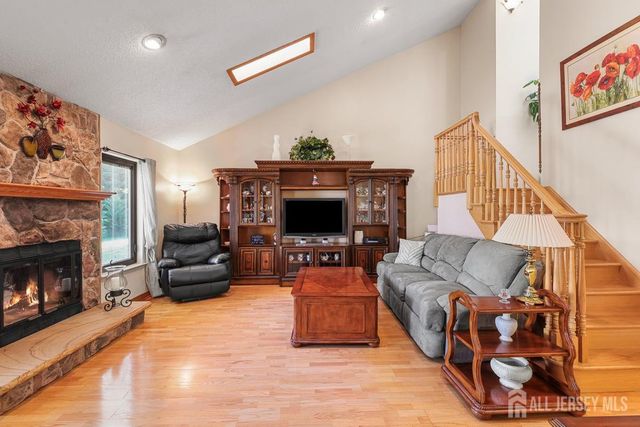 194 Starlight Court, Old Bridge, NJ 08857