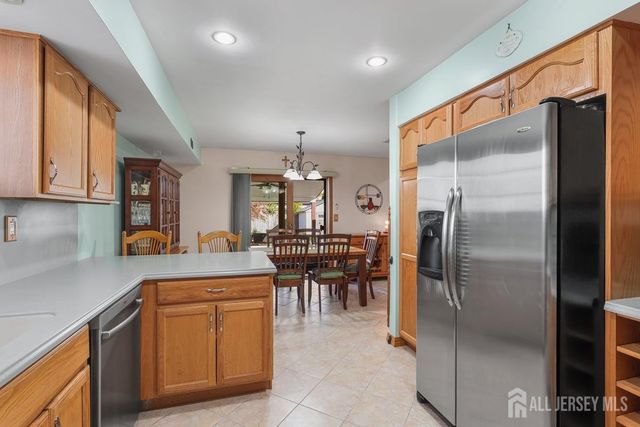 194 Starlight Court, Old Bridge, NJ 08857