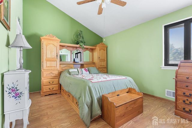 194 Starlight Court, Old Bridge, NJ 08857