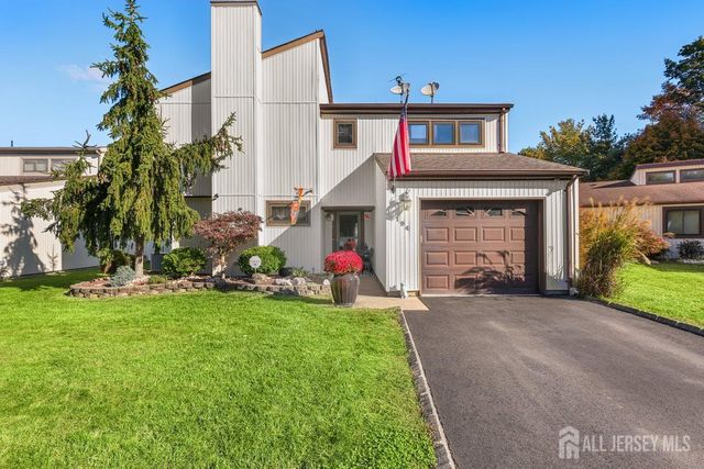 194 Starlight Court, Old Bridge, NJ 08857