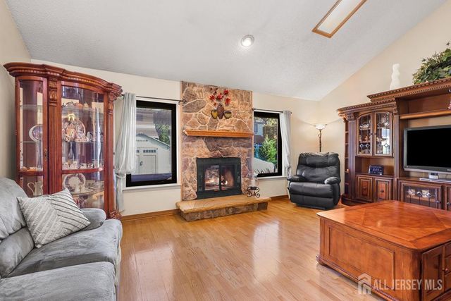 194 Starlight Court, Old Bridge, NJ 08857