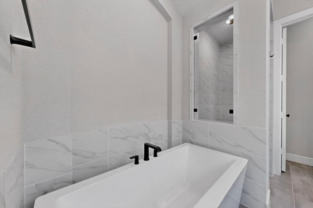 15592 Songbird Street, Frisco, TX 75035