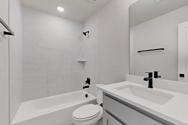 15592 Songbird Street, Frisco, TX 75035