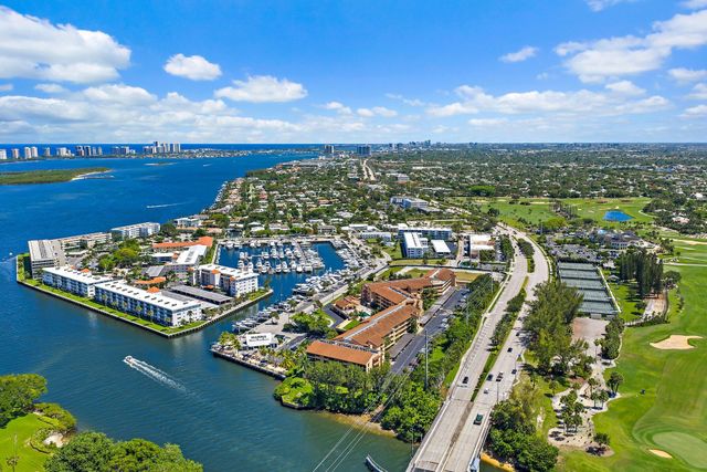 1030 Us Highway 1 413, North Palm Beach, FL 33408
