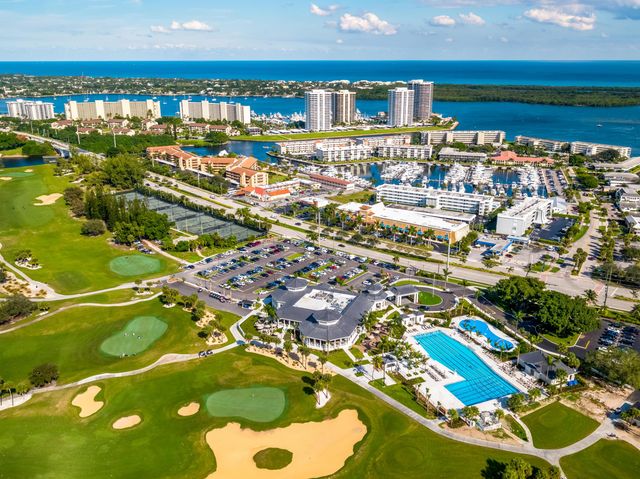 1030 Us Highway 1 413, North Palm Beach, FL 33408