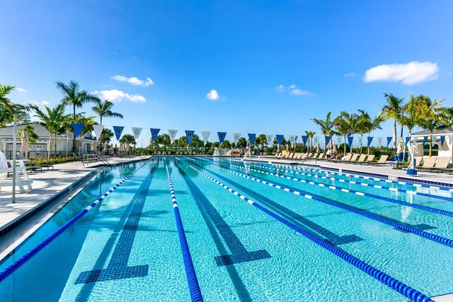 1030 Us Highway 1 413, North Palm Beach, FL 33408
