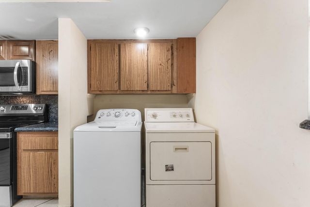 1030 Us Highway 1 413, North Palm Beach, FL 33408