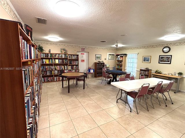 601 NW 80th Avenue 207, Margate, FL 33063