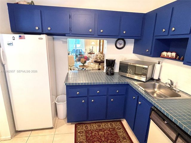 601 NW 80th Avenue 207, Margate, FL 33063