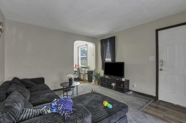 1751-1753 E Frankfort Street, Columbus, OH 43206