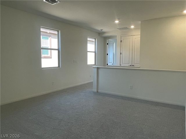 592 Clover Bar Lane, Las Vegas, NV 89138