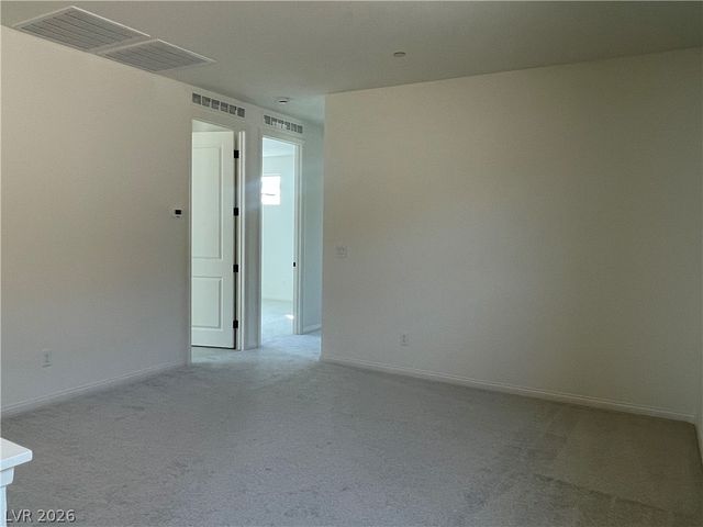 592 Clover Bar Lane, Las Vegas, NV 89138