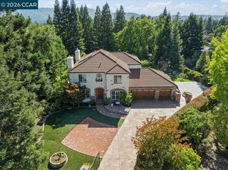 4 Wing Set Pl, Alamo, CA 94507