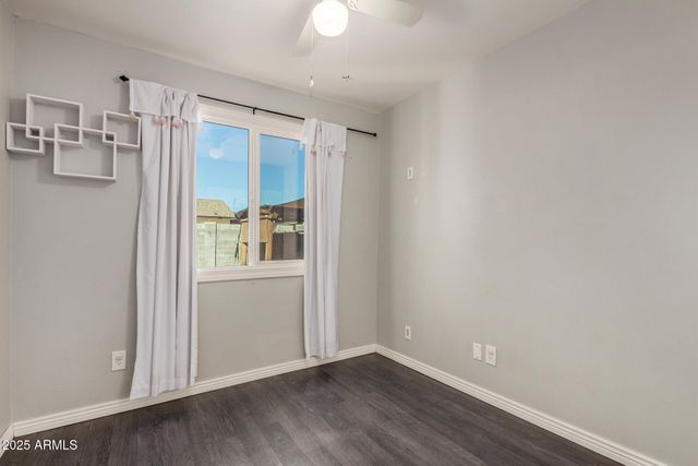 2402 W POINSETTIA Drive, Phoenix, AZ 85029