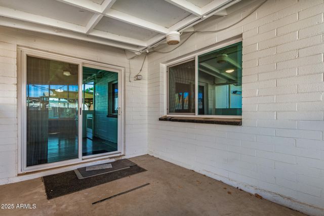 2402 W POINSETTIA Drive, Phoenix, AZ 85029