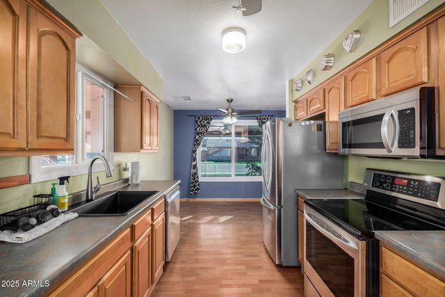 2402 W POINSETTIA Drive, Phoenix, AZ 85029