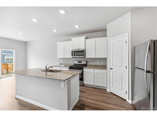 952 Cascade Falls St, Severance, CO 80550