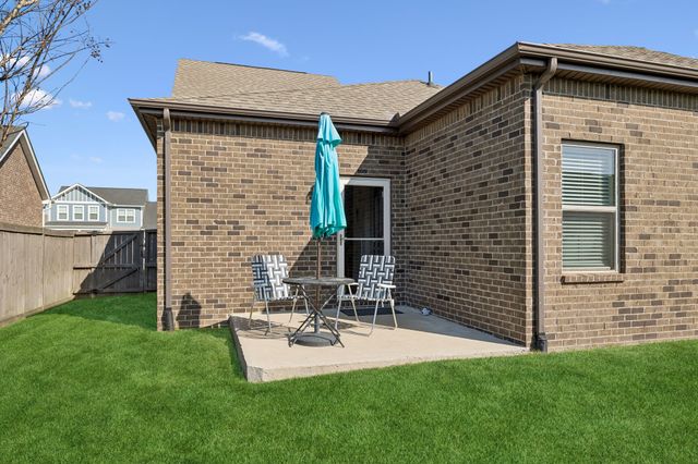 1017 Violet St, Spring Hill, TN 37174
