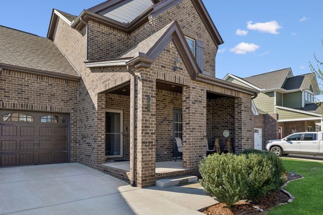 1017 Violet St, Spring Hill, TN 37174