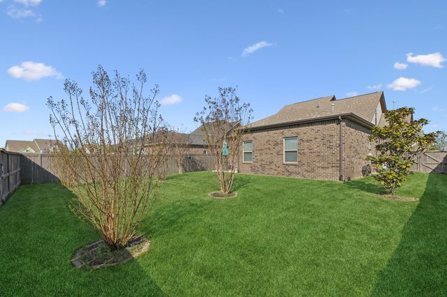 1017 Violet St, Spring Hill, TN 37174