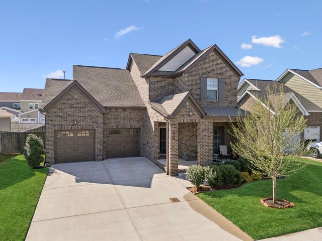 1017 Violet St, Spring Hill, TN 37174