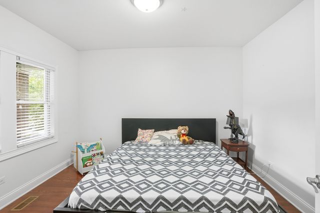1229 Maple Avenue, Berwyn, IL 60402