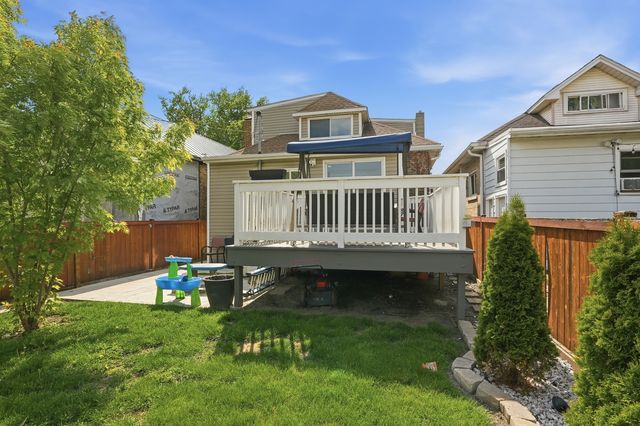 1229 Maple Avenue, Berwyn, IL 60402