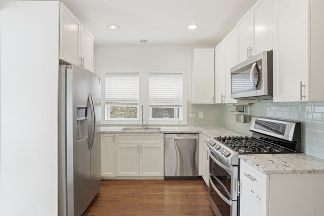 1229 Maple Avenue, Berwyn, IL 60402