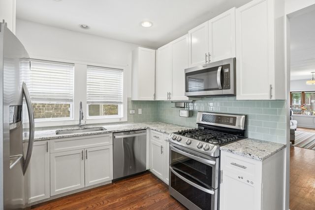 1229 Maple Avenue, Berwyn, IL 60402