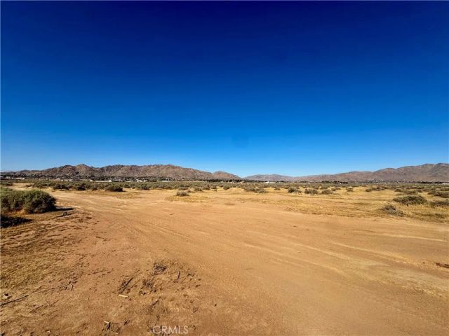 15369 Ocotilla, Apple Valley, CA 92307