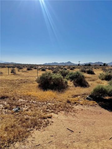 15369 Ocotilla, Apple Valley, CA 92307