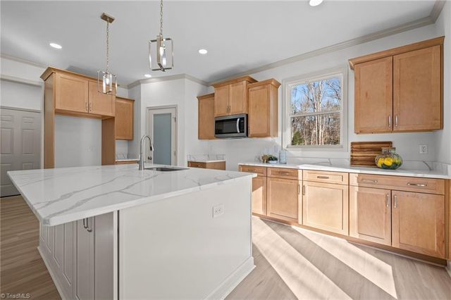 517 Woods Drive, Randleman, NC 27317