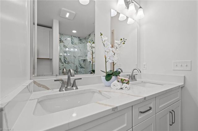 517 Woods Drive, Randleman, NC 27317