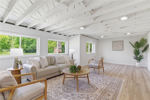 17305 Alexander Road, Walton Hills, OH 44146