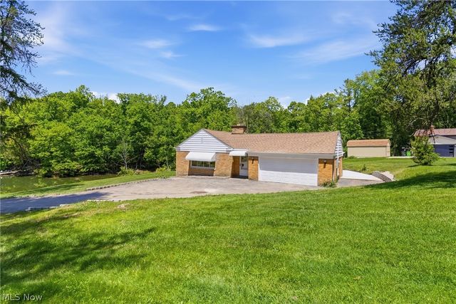 17305 Alexander Road, Walton Hills, OH 44146