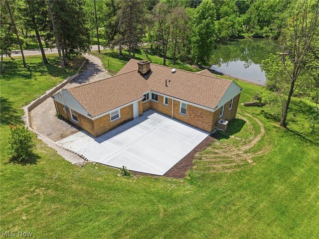 17305 Alexander Road, Walton Hills, OH 44146
