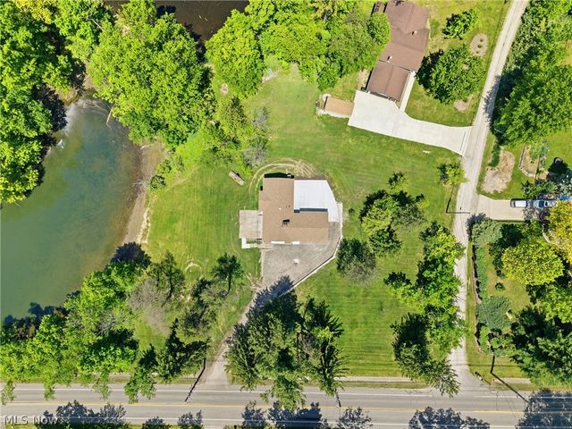 17305 Alexander Road, Walton Hills, OH 44146