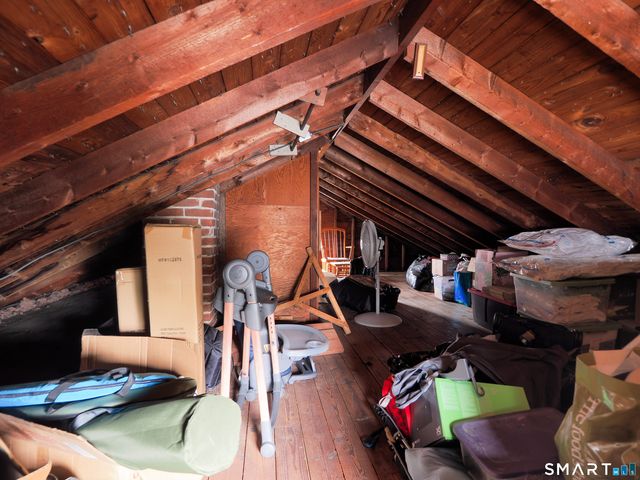 9 Lawton Terrace, Ansonia, CT 06401